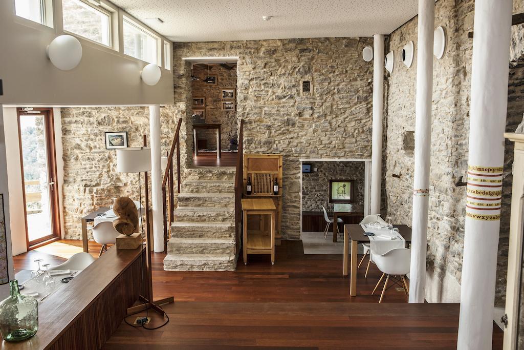 Hotel Casa Fumanal Huesca Bagian luar foto